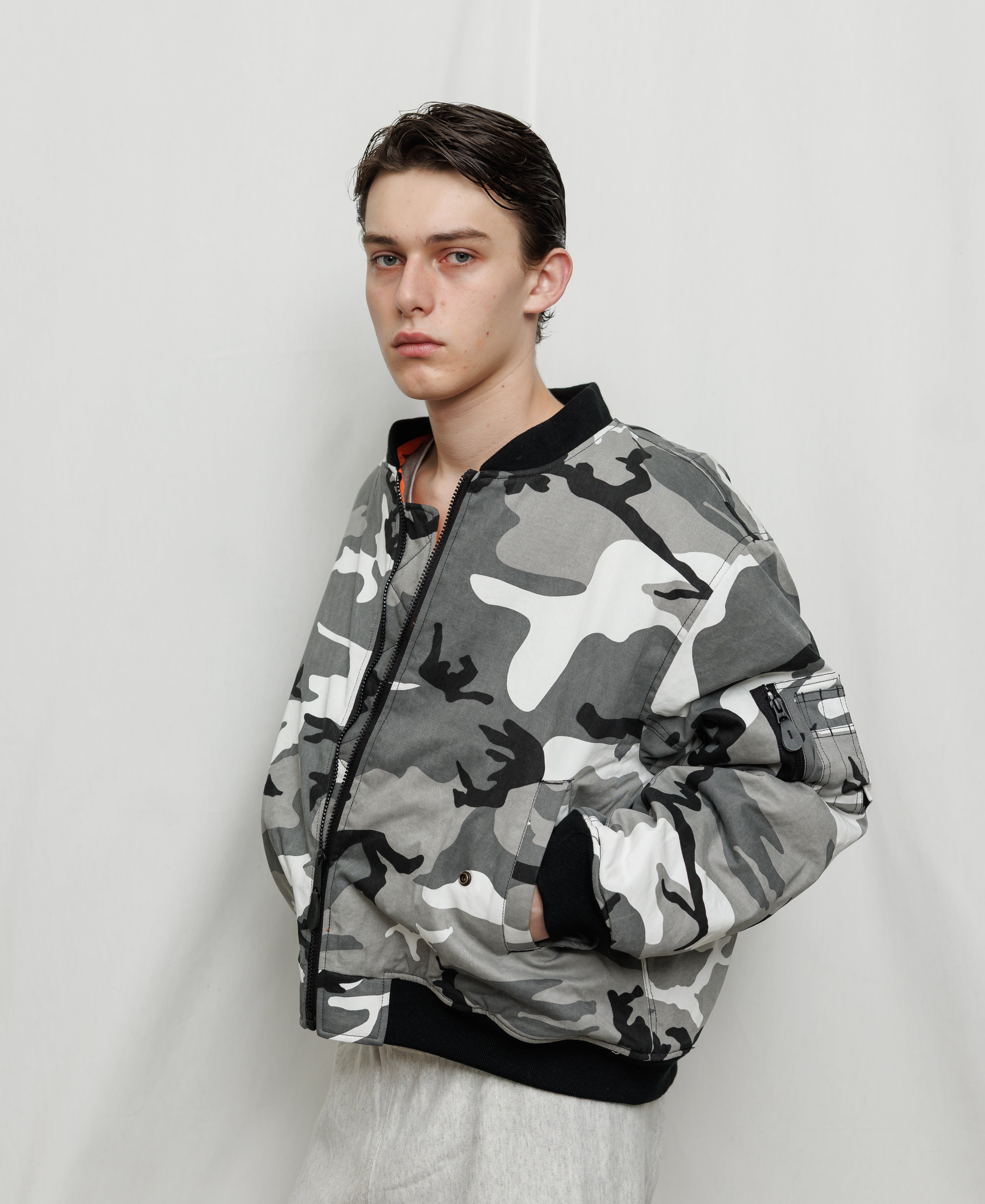 ヴィンテージウォッシュ コットンボンバージャケット | アーバン迷彩