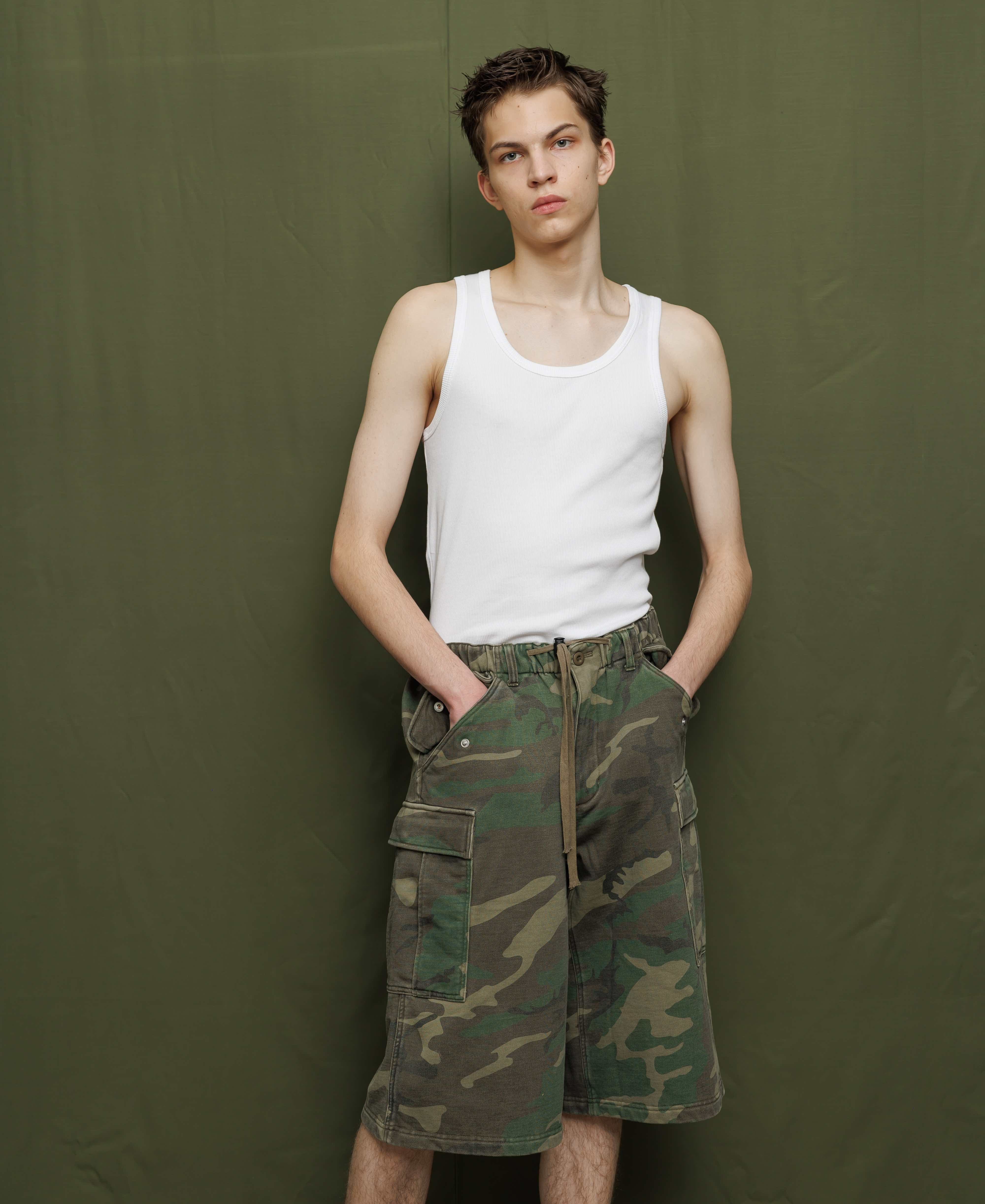 サンフェイドウォッシュ スウェットカーゴショートパンツ - ウッドランドカモ